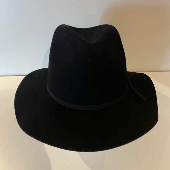 House of Harlow 1960 Accessories - House of Harlow 1960 Woman’s hat